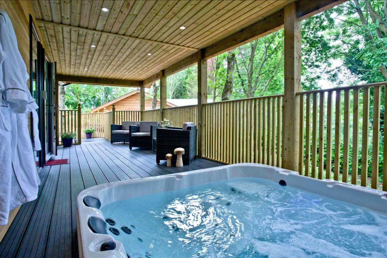Cedar Lodge, South View Lodges, Эксетер Экстерьер фото